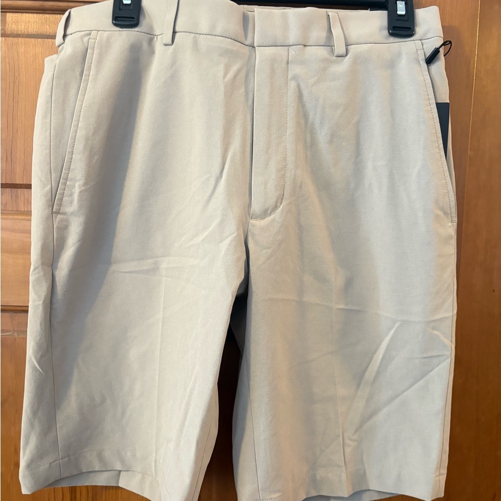 Walter Hagen Golf Shorts Men's 30 New $70 Retail